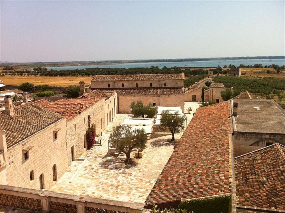 Hotel Histo San Pietro Sul Mar Piccolo Taranto Exterior foto