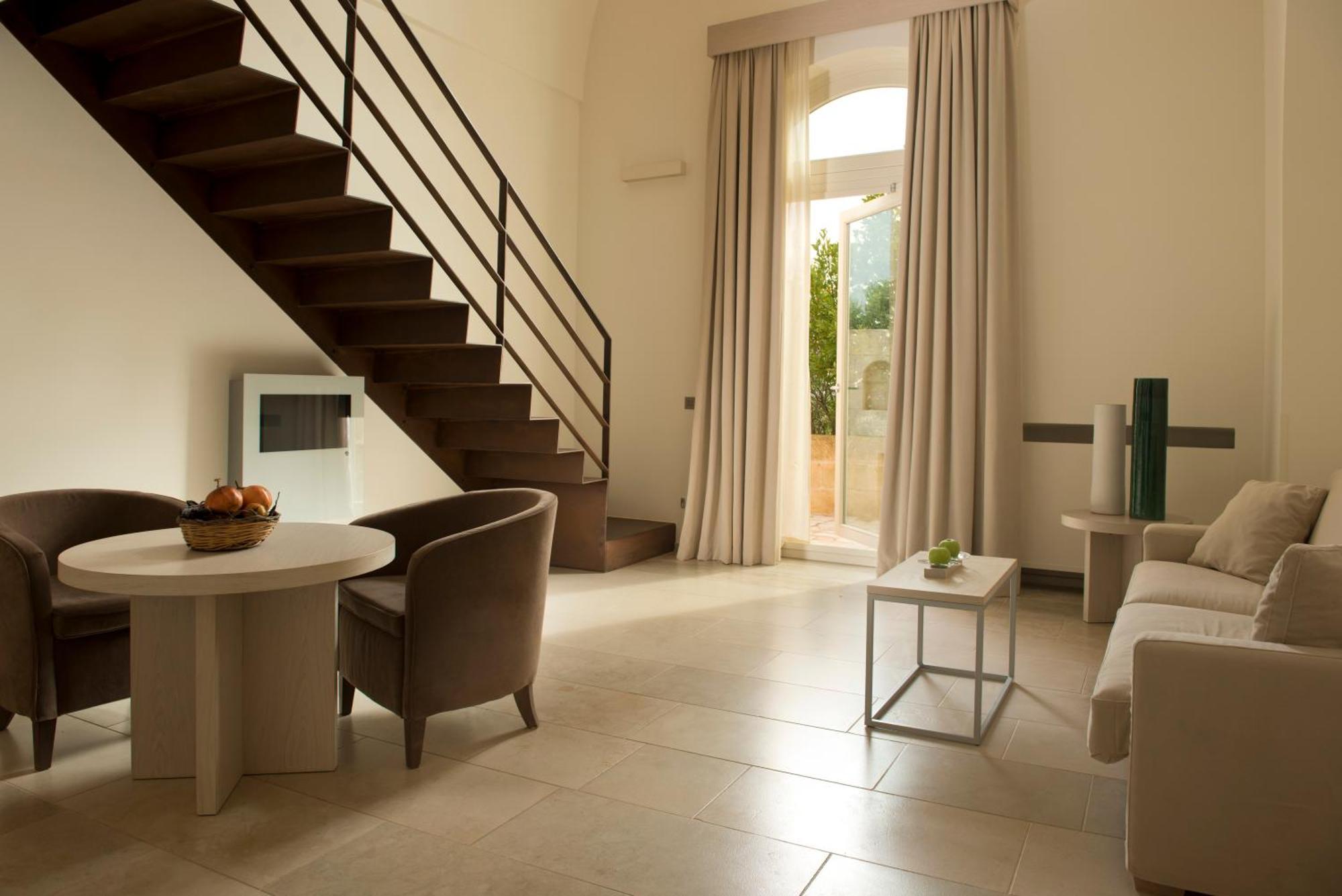 Hotel Histo San Pietro Sul Mar Piccolo Taranto Exterior foto