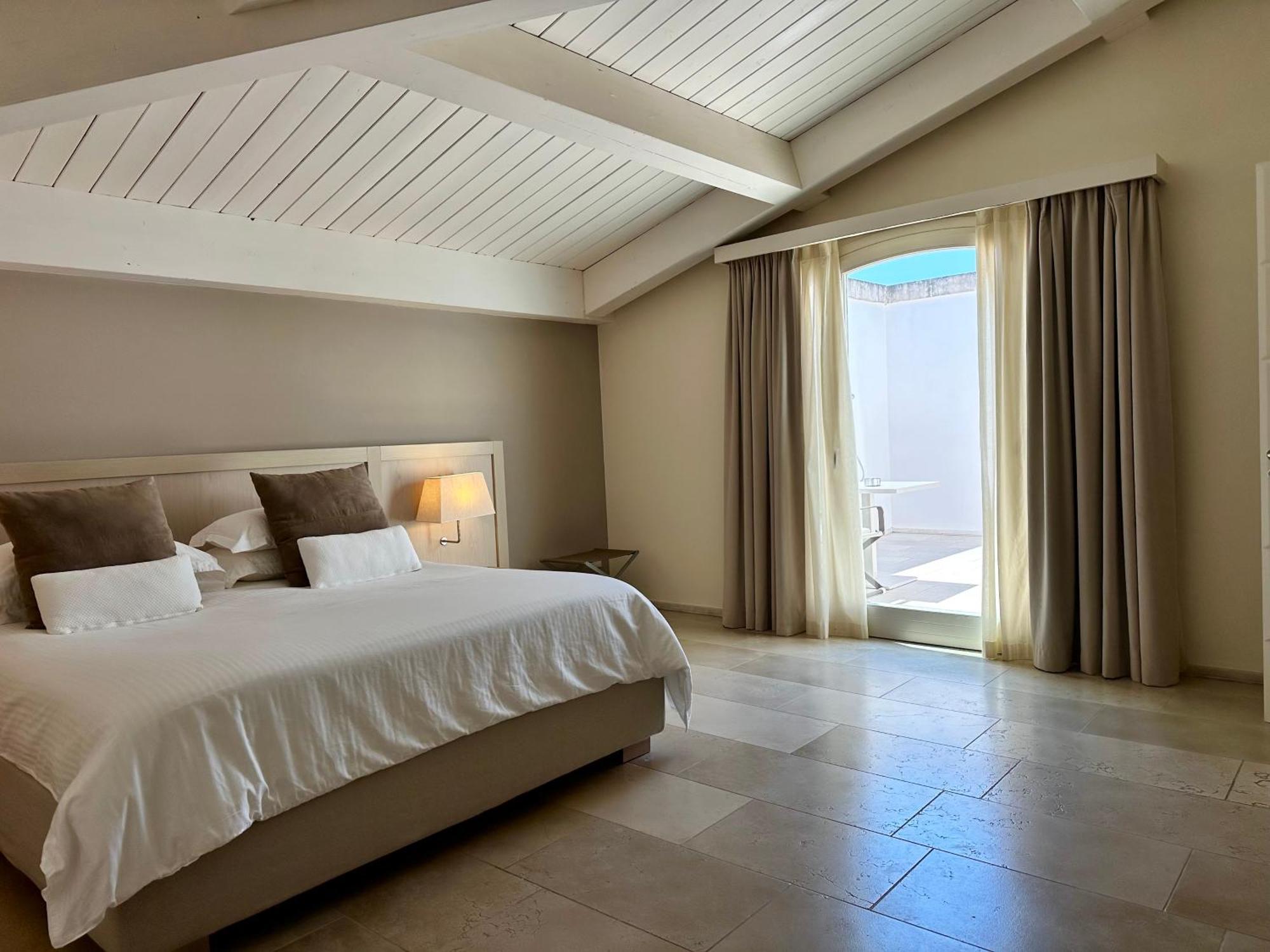 Hotel Histo San Pietro Sul Mar Piccolo Taranto Exterior foto